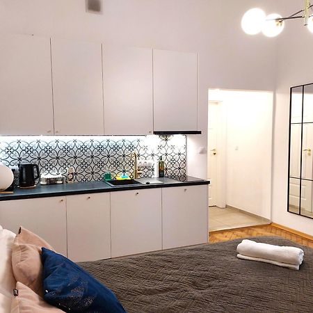 Unique Style Apartments Old Town - 25 Min From The Airport - By Homelike Krasków Εξωτερικό φωτογραφία