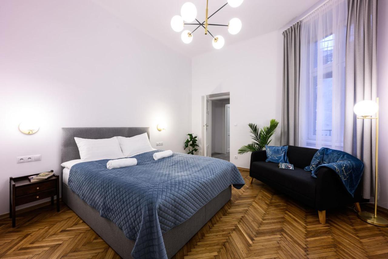 Unique Style Apartments Old Town - 25 Min From The Airport - By Homelike Krasków Εξωτερικό φωτογραφία