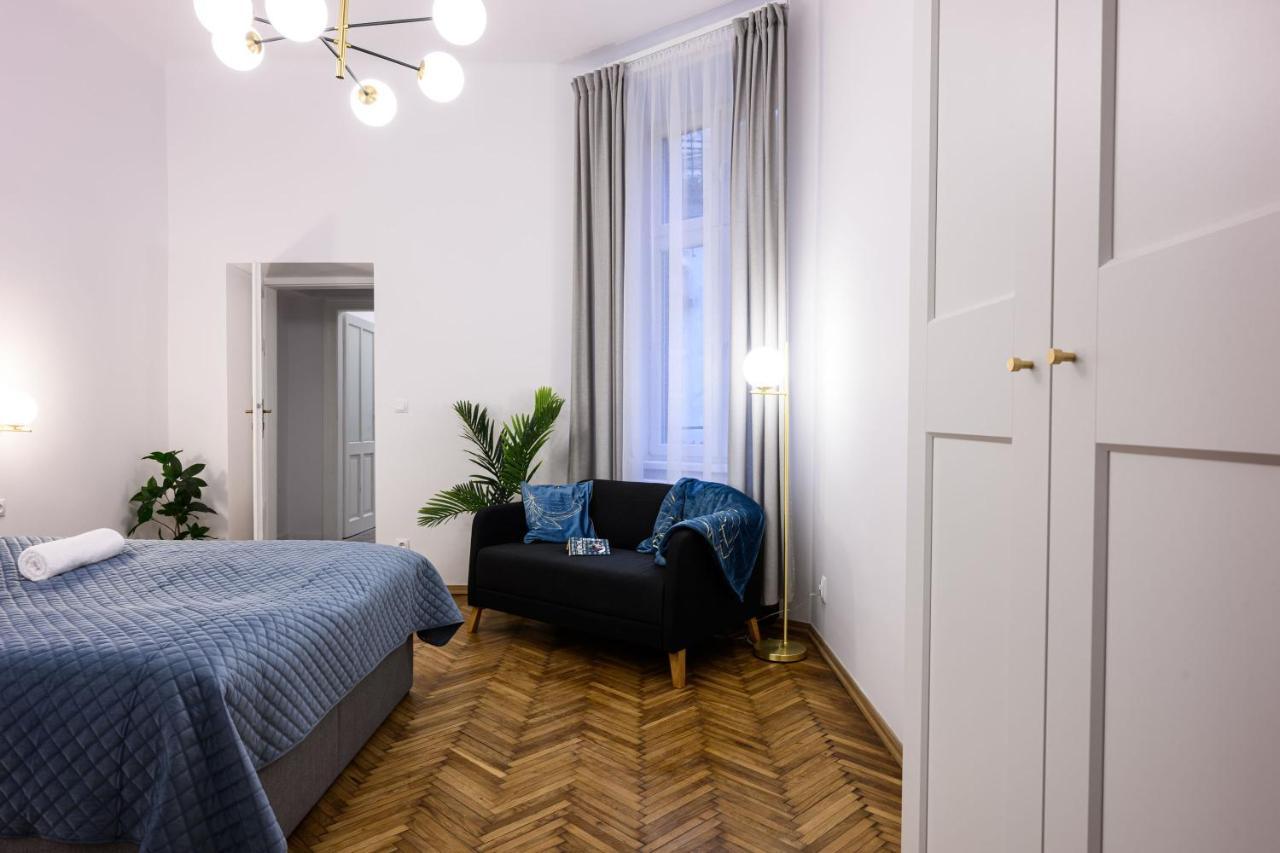 Unique Style Apartments Old Town - 25 Min From The Airport - By Homelike Krasków Εξωτερικό φωτογραφία