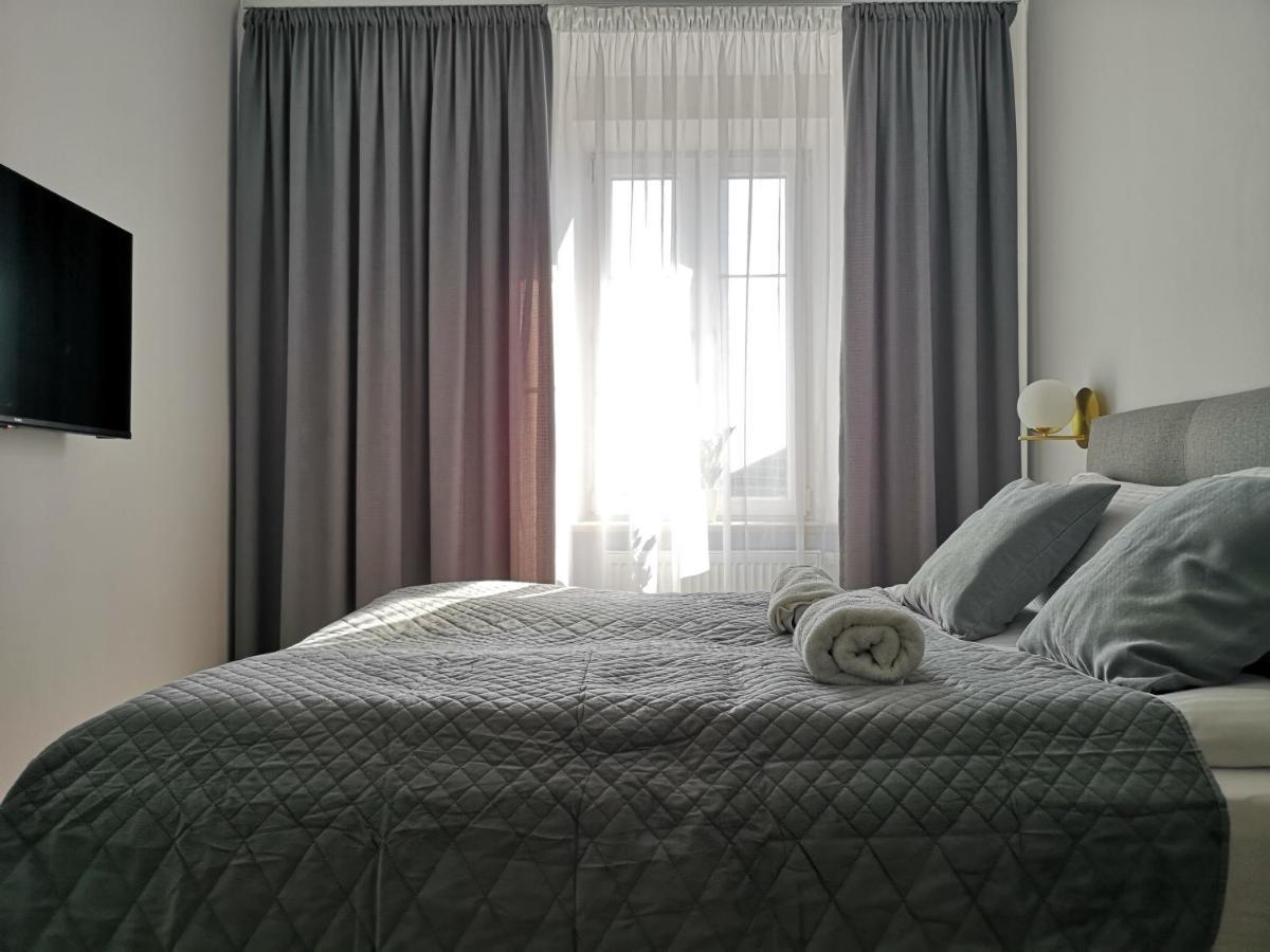 Unique Style Apartments Old Town - 25 Min From The Airport - By Homelike Krasków Εξωτερικό φωτογραφία