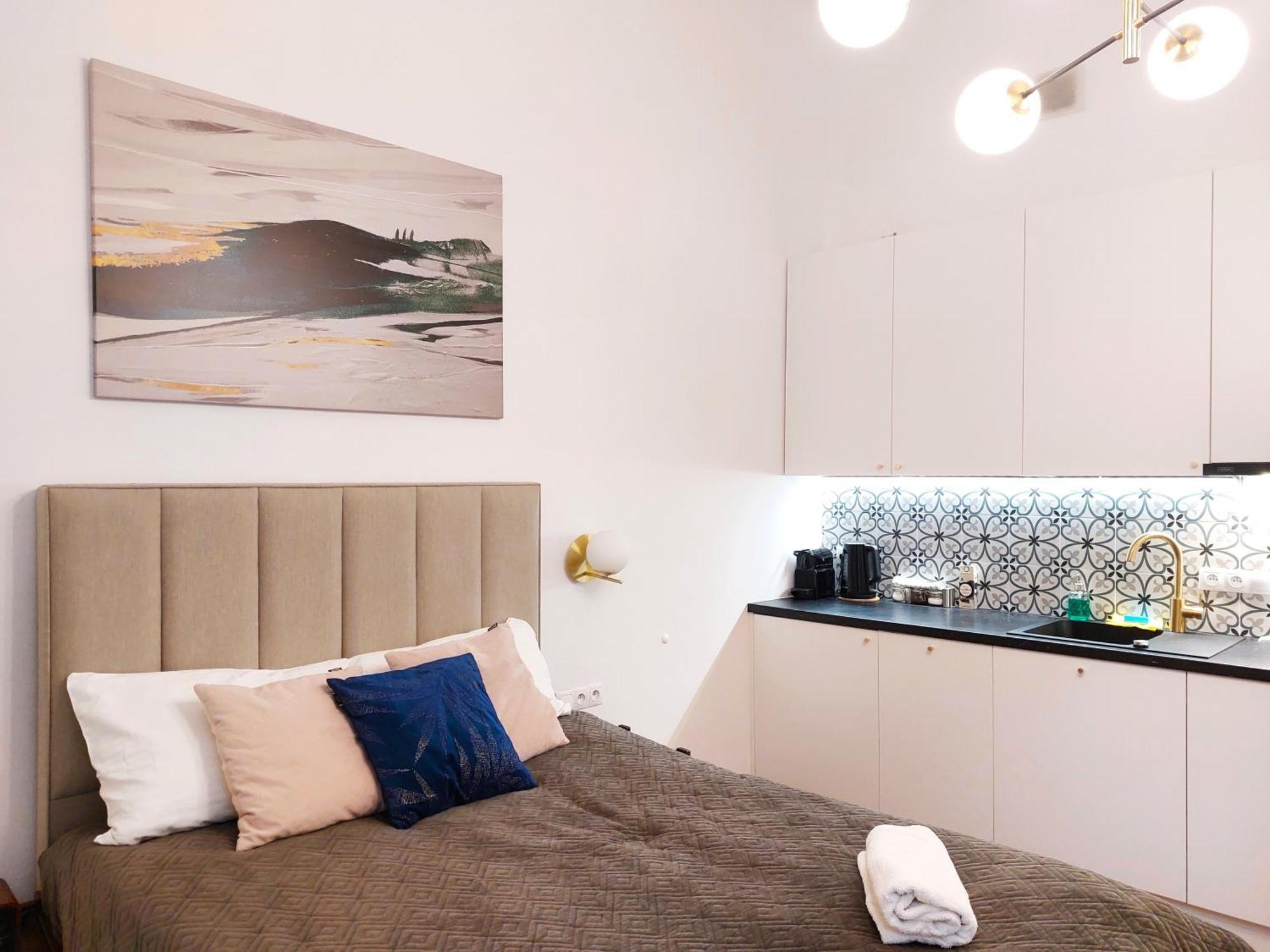 Unique Style Apartments Old Town - 25 Min From The Airport - By Homelike Krasków Δωμάτιο φωτογραφία